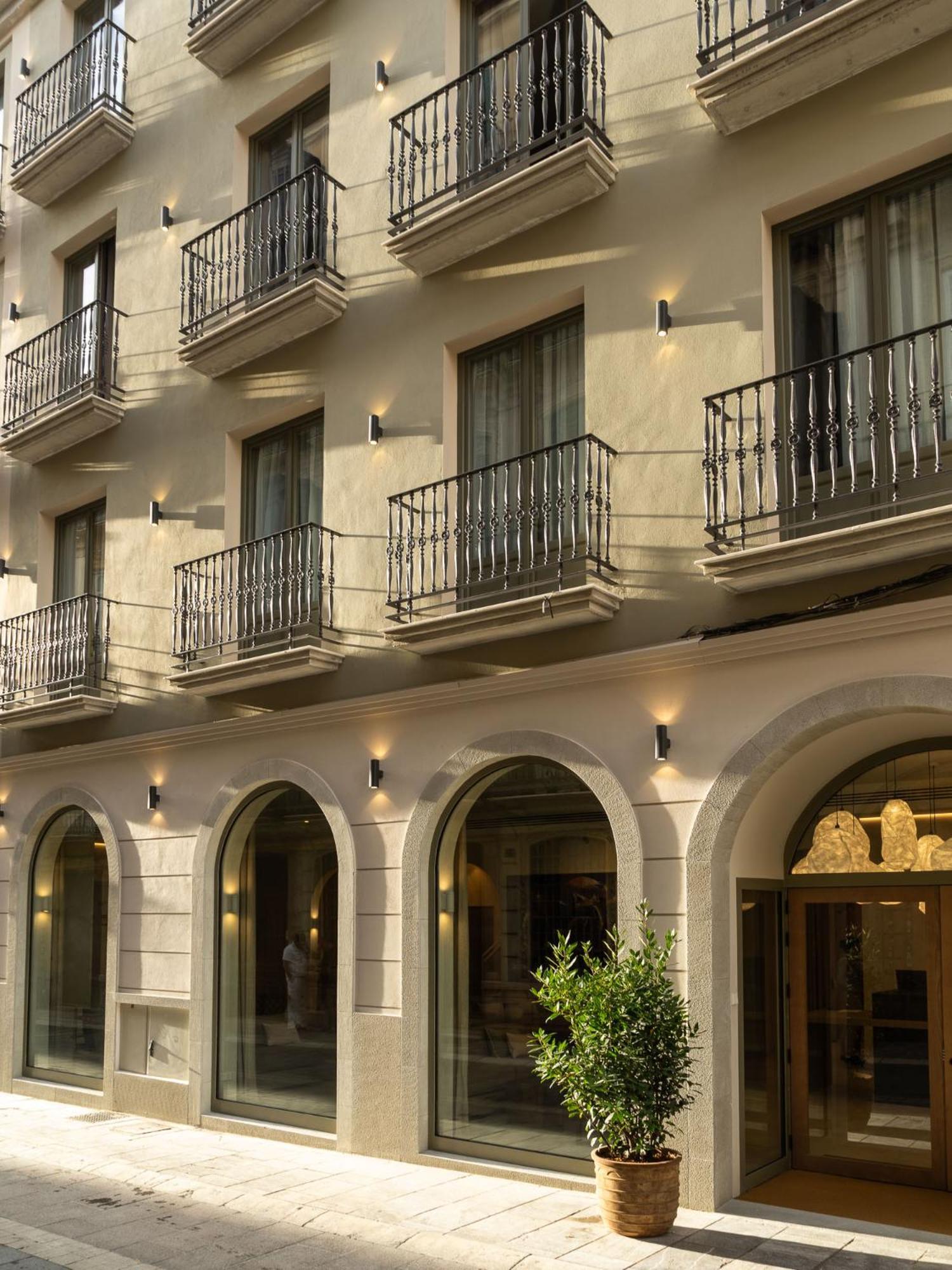 Hotel Well And Come مالقة المظهر الخارجي الصورة
