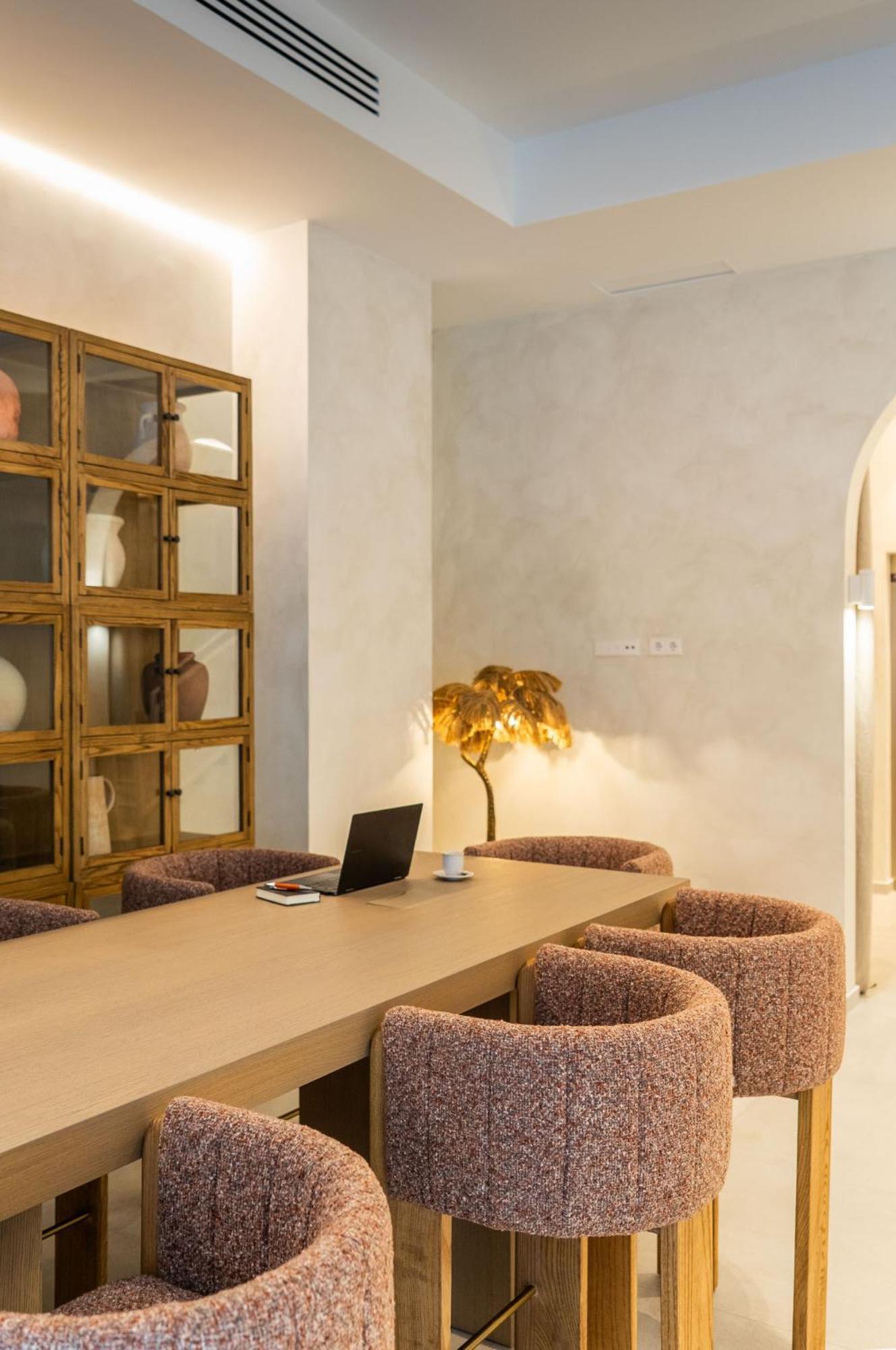 Hotel Well And Come مالقة المظهر الخارجي الصورة