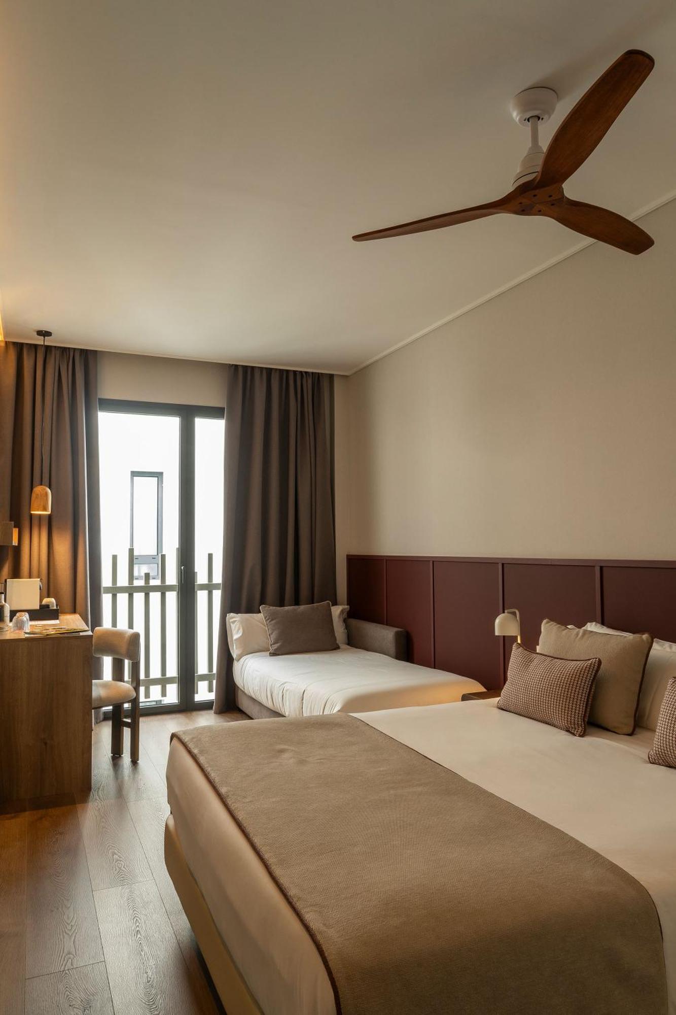 Hotel Well And Come مالقة المظهر الخارجي الصورة