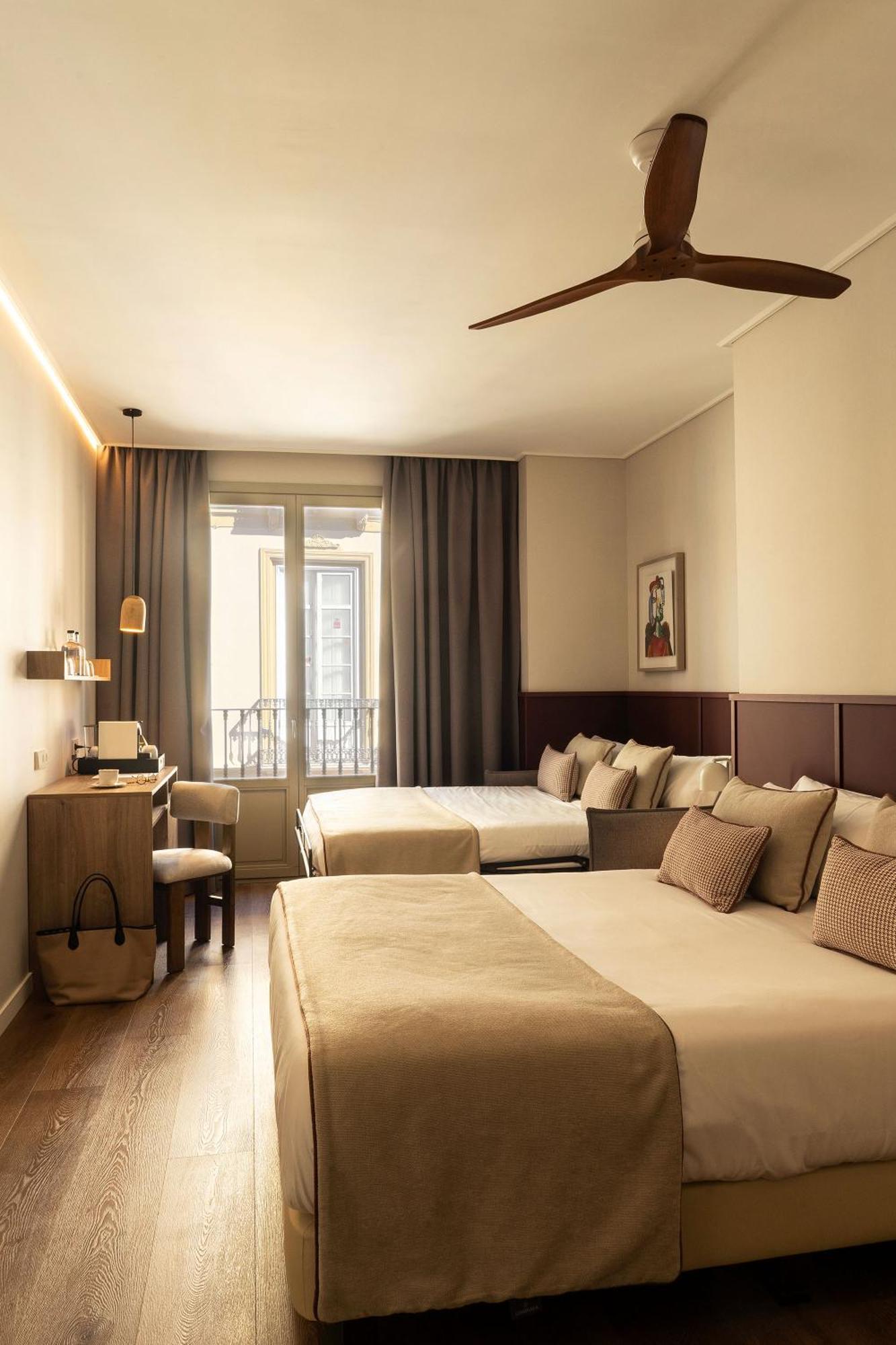 Hotel Well And Come مالقة المظهر الخارجي الصورة